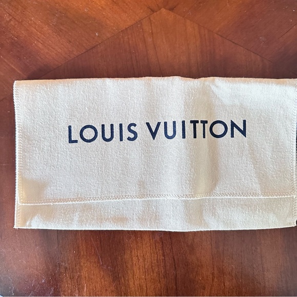 Louis Vuitton box and Dustbag - Picture 2 of 7